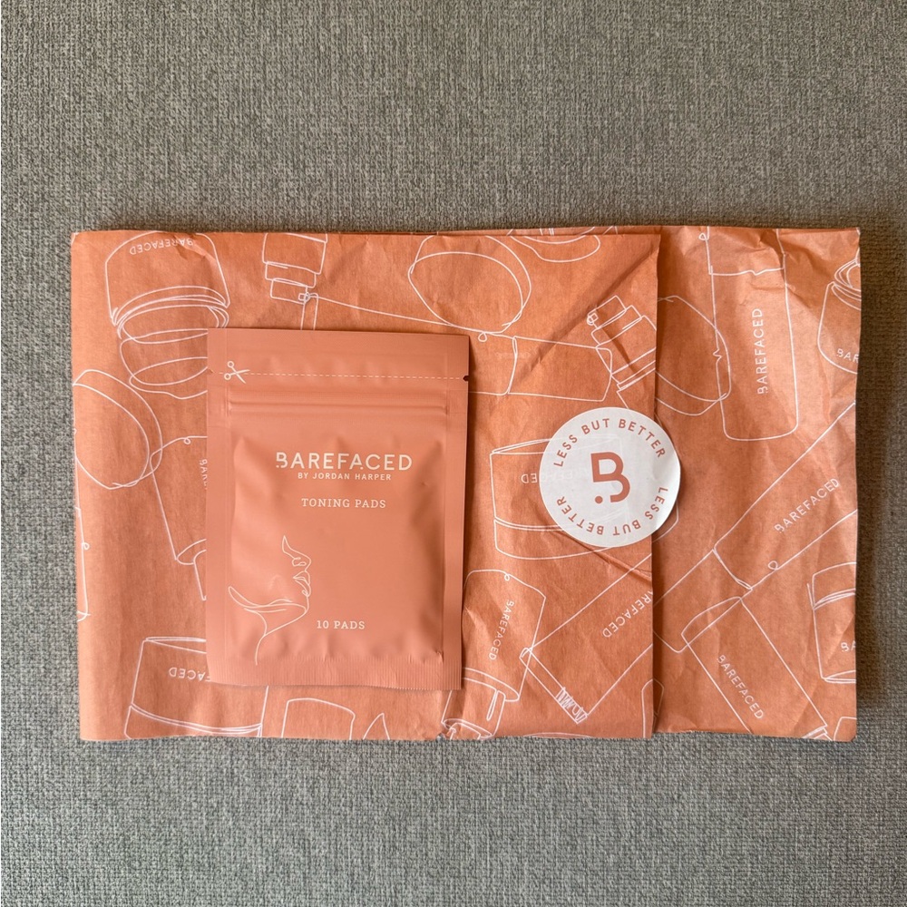 NIB Barefaced Toning Pads - Picture 2 of 3